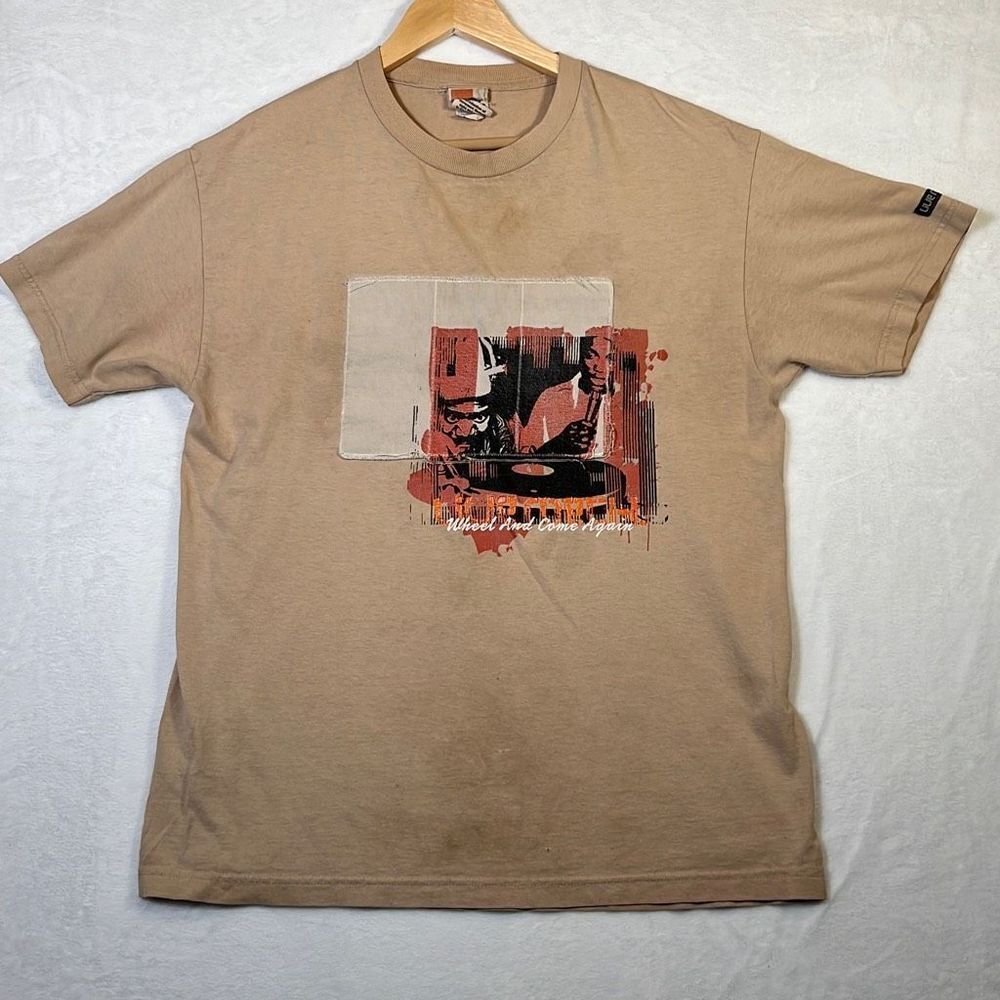 Live Merch‎  American vintage band T-shirt- Men Medium